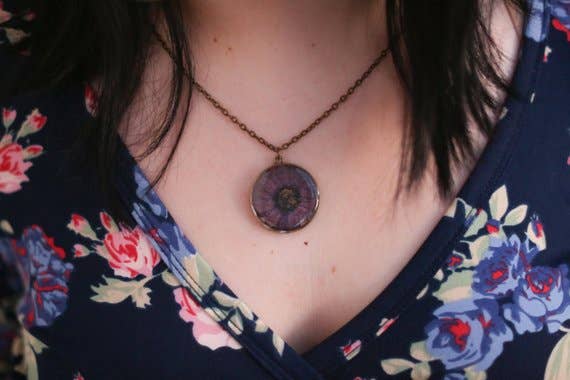 Dark Navy Daisy Necklace