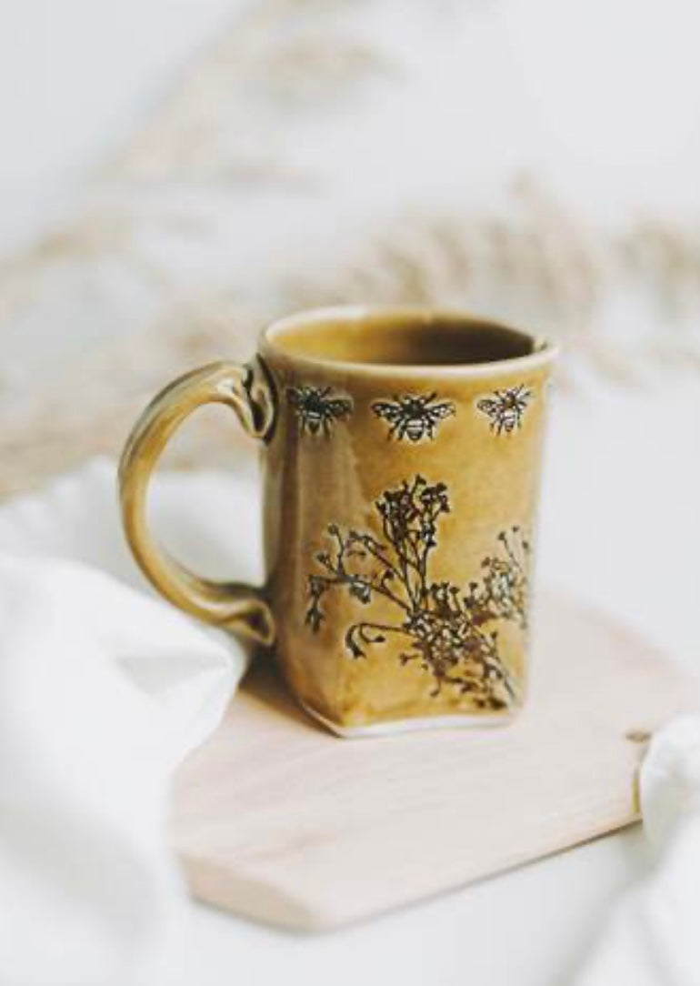 Tan Bee Mug