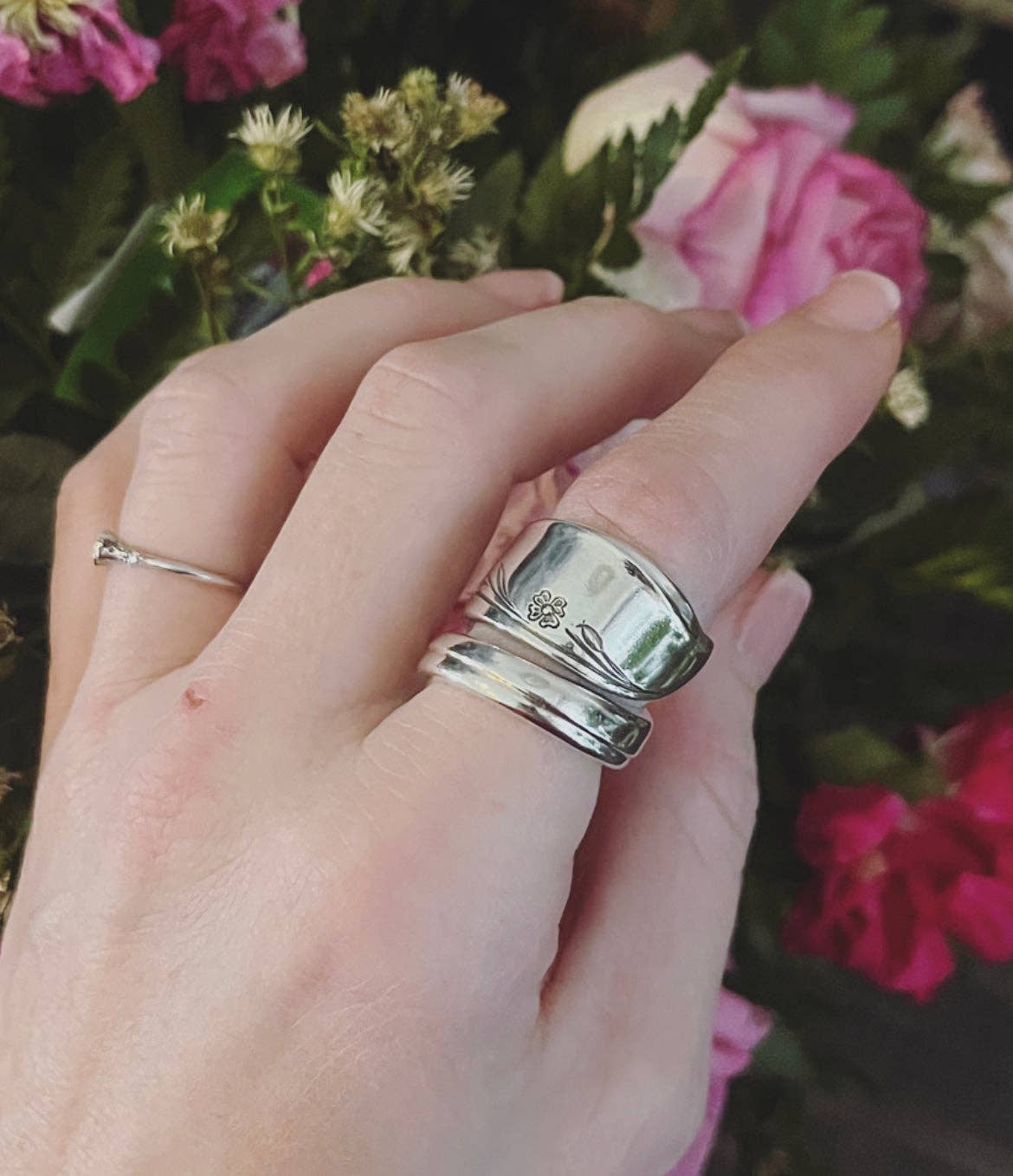 Vintage Elegance: Spoon Ring in Springtime 1847 by Rogers