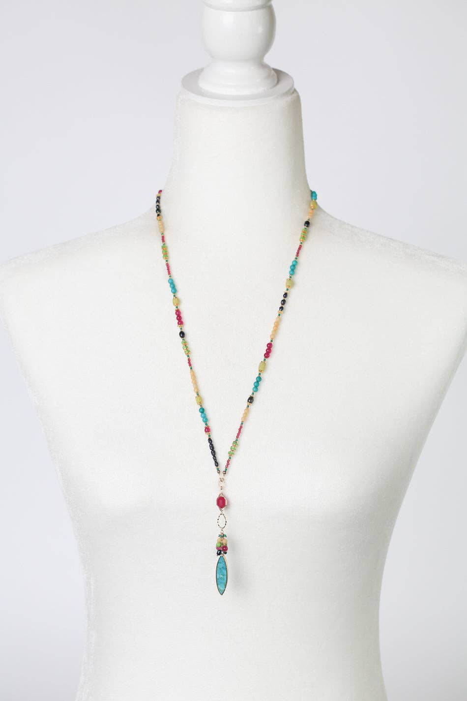 Cabo 19.5-21.5" Ruby Jade, Pearl With Turquoise Cluster Neck