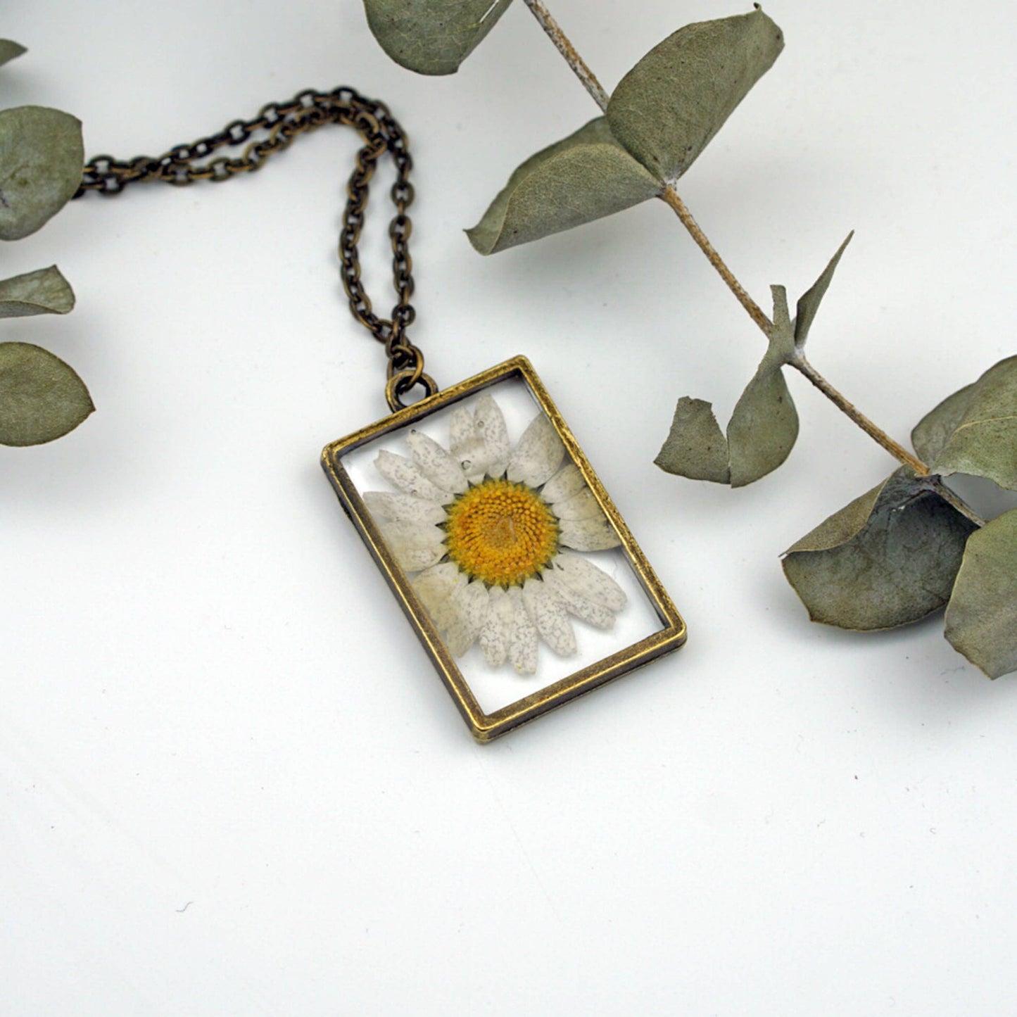 April Birth Flower Necklace
