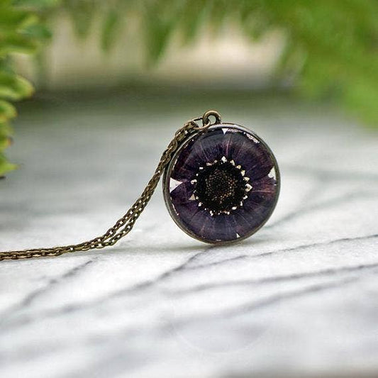 Dark Navy Daisy Necklace