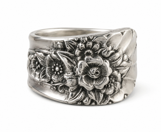 Jubilee Spoon Ring | Vintage Silver-Plated Floral Band
