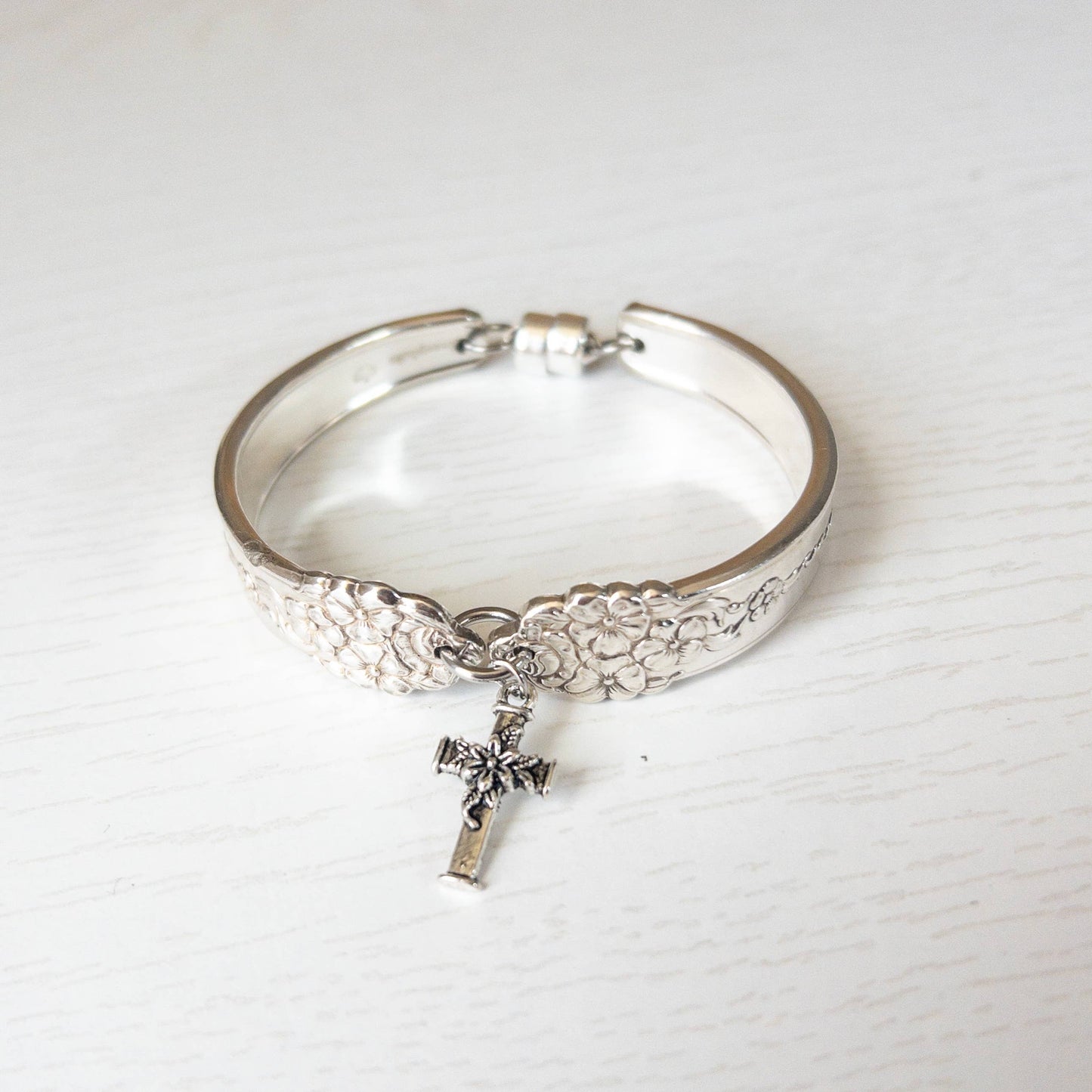 Girl Ran Away With the Spoon - Cross Dangle Handle Bracelet