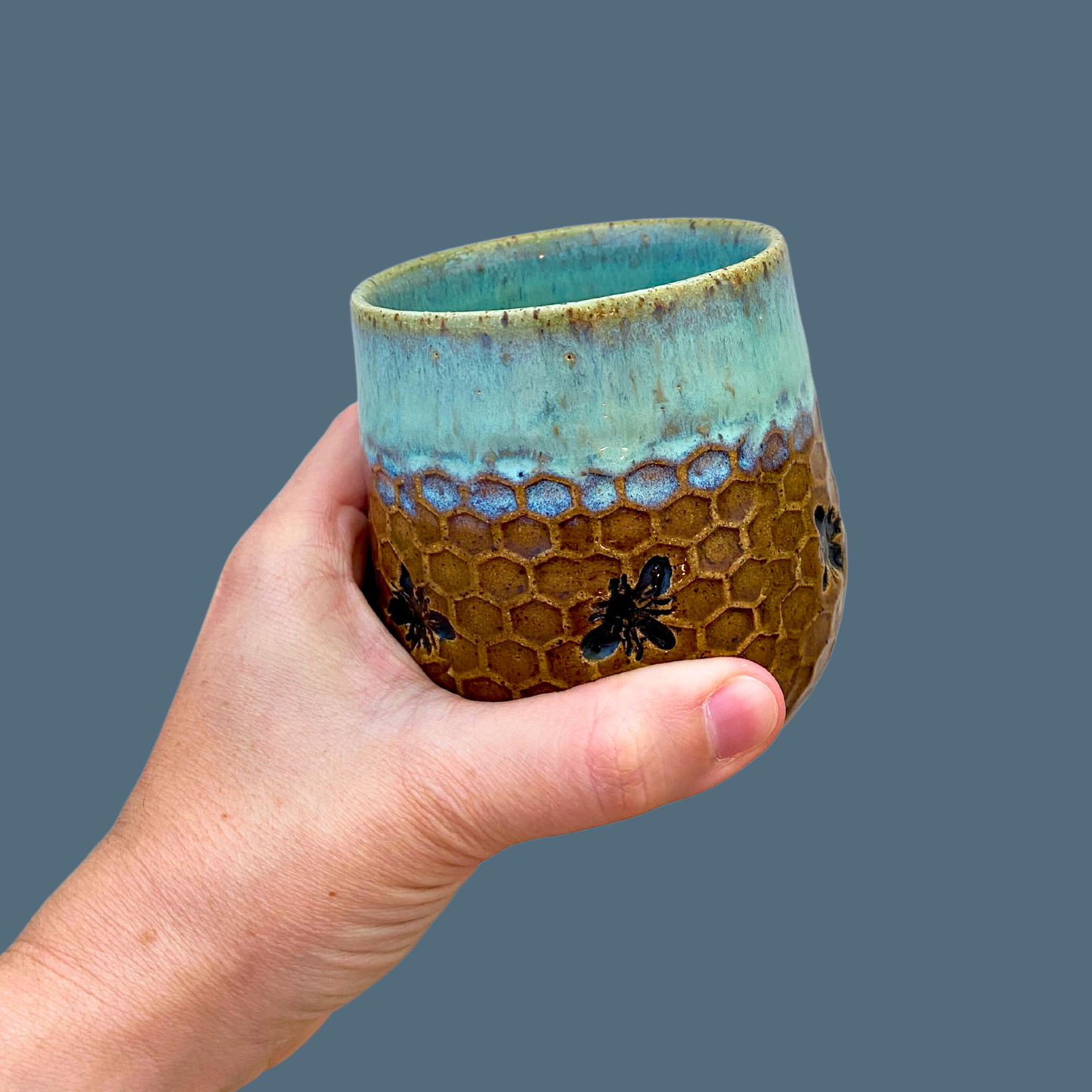 Bee Tumbler - Stemless Wine Glass