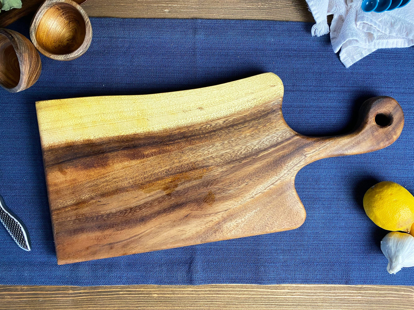 Medium Live Edge Board with Handle