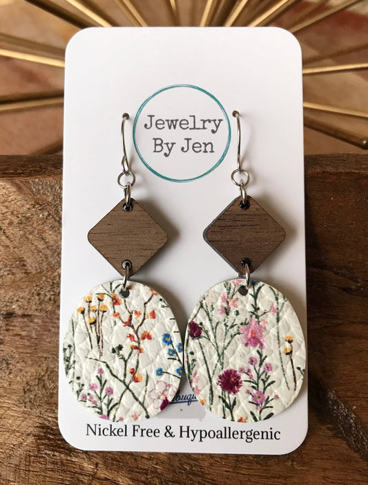 Walnut Diamond & Delicate Wildflowers Earring