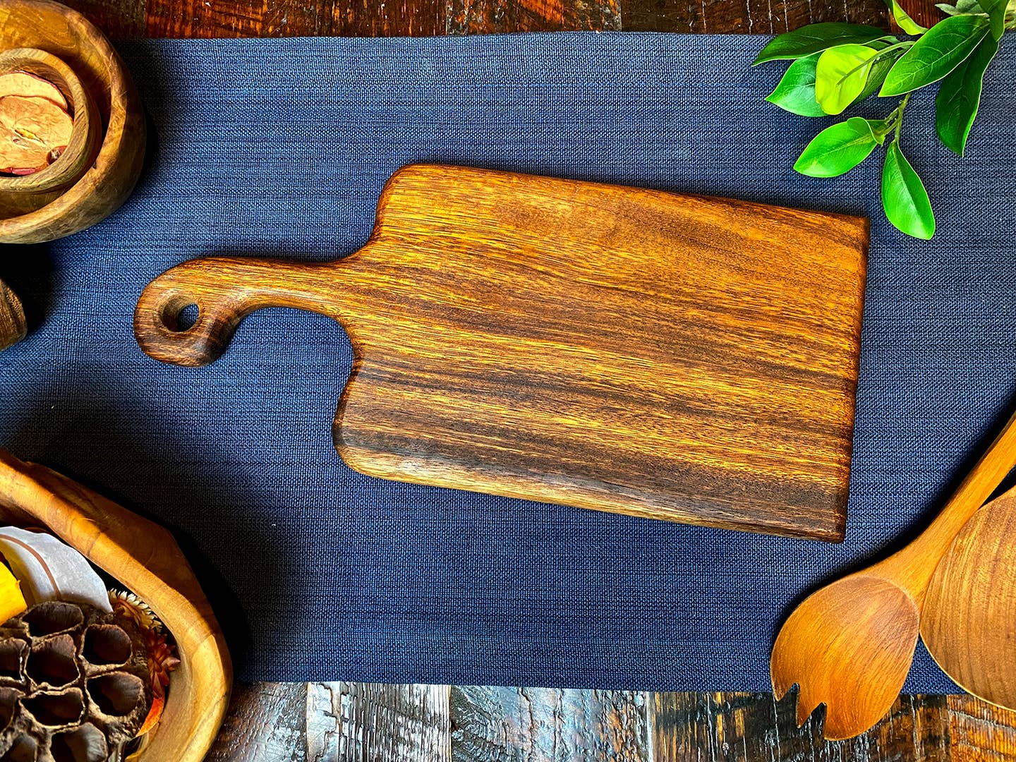 Premium, All Dark Grain, Small Handled Charcuterie Board