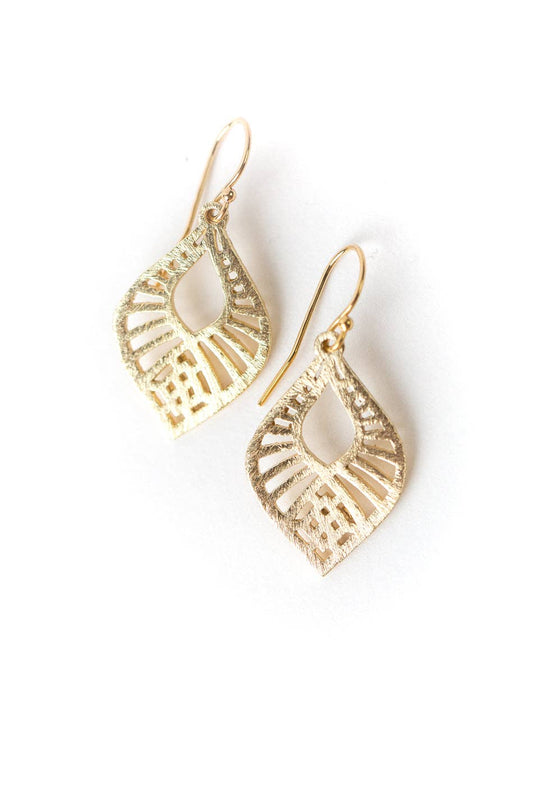 Brushed Gold Detailed Teardrop Earrings